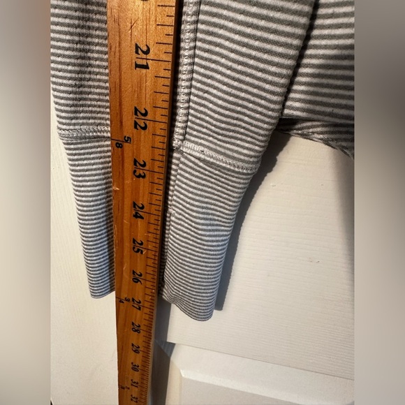 ATHLETA Retro Lightweight Gray Striped Hoodie Kangaroo Pocket Polka Dot MED NICE - Picture 11 of 14